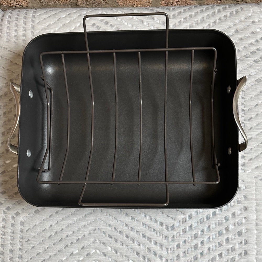 Calphalon Dark Gray Roasting Pan with Rack